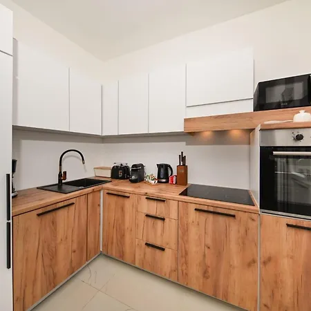 With Wifi - 23874 Задар